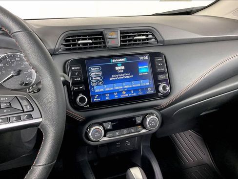 New 2025 Nissan Versa SR w/ Trunk Package image 10