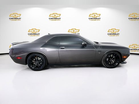 Used 2021 Dodge Challenger R/T Scat Pack w/ T/A Package image 8