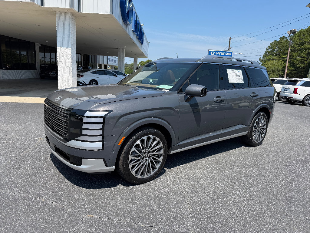 New 2027 Hyundai Palisade Calligraphy FWD image 2