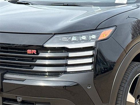 New 2026 Nissan Kicks SR w/ SR Premium Package image 5