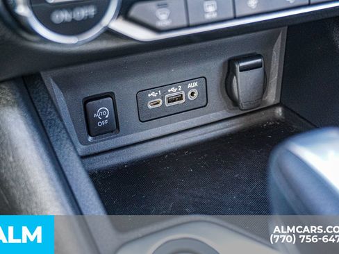 Used 2025 Nissan Sentra SV w/ All-Weather Package FWD image 43