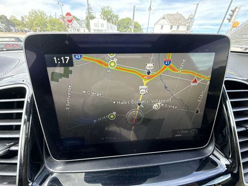 Used 2017 Mercedes-Benz GLS 550 4MATIC image 14