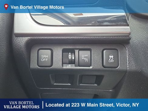 Used 2018 Subaru Forester 2.5i Premium AWD/4WD image 15
