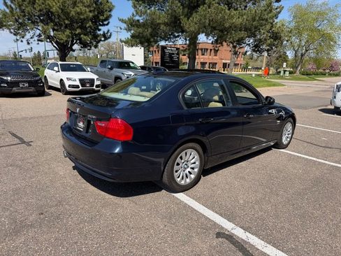 Used 2009 BMW 328i xDrive Sedan AWD/4WD image 11