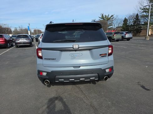 Used 2023 Honda Passport TrailSport image 6