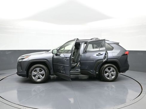 Certified 2023 Toyota RAV4 XLE w/ Convenience Package AWD/4WD image 43