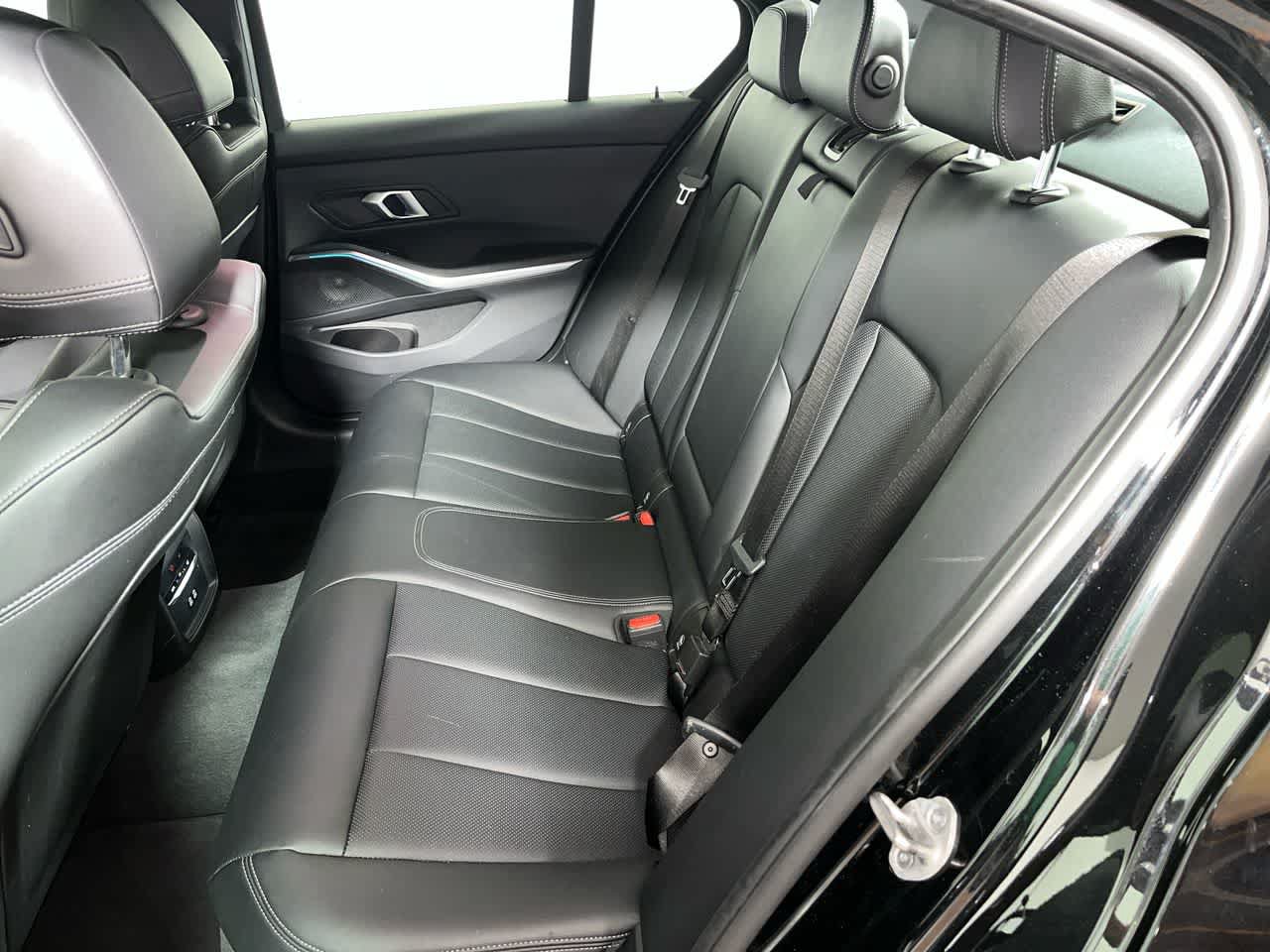 Used 2025 BMW 330i Sedan RWD image 28