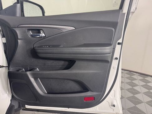 Used 2023 Honda Ridgeline RTL image 30