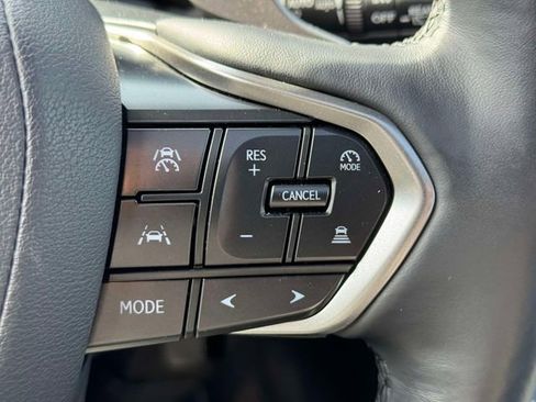 Used 2025 Lexus GX 550 w/ Cold Area Package image 29