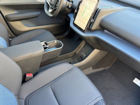 New 2026 Volvo EX30 Plus w/ Climate Package AWD/4WD image 17