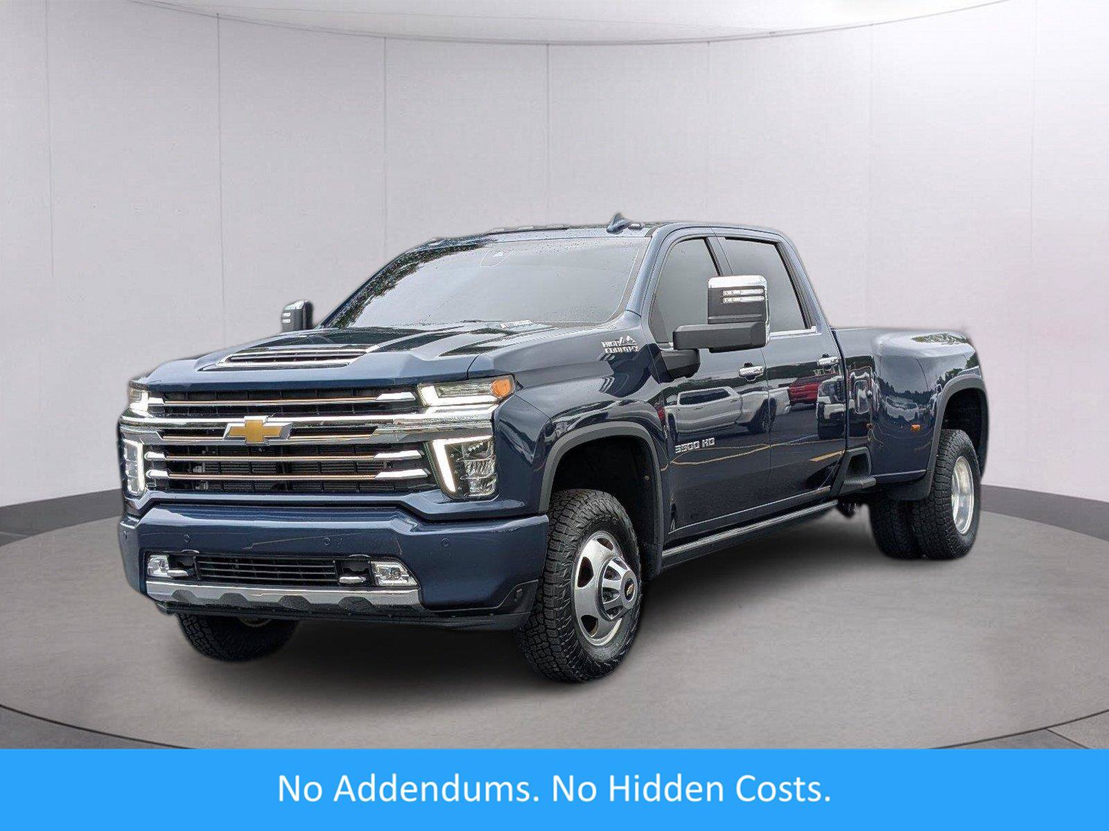 Used 2022 Chevrolet Silverado 3500 High Country w/ Safety Package II AWD/4WD image 1