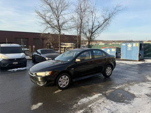 Used 2011 Mitsubishi Lancer ES image 9