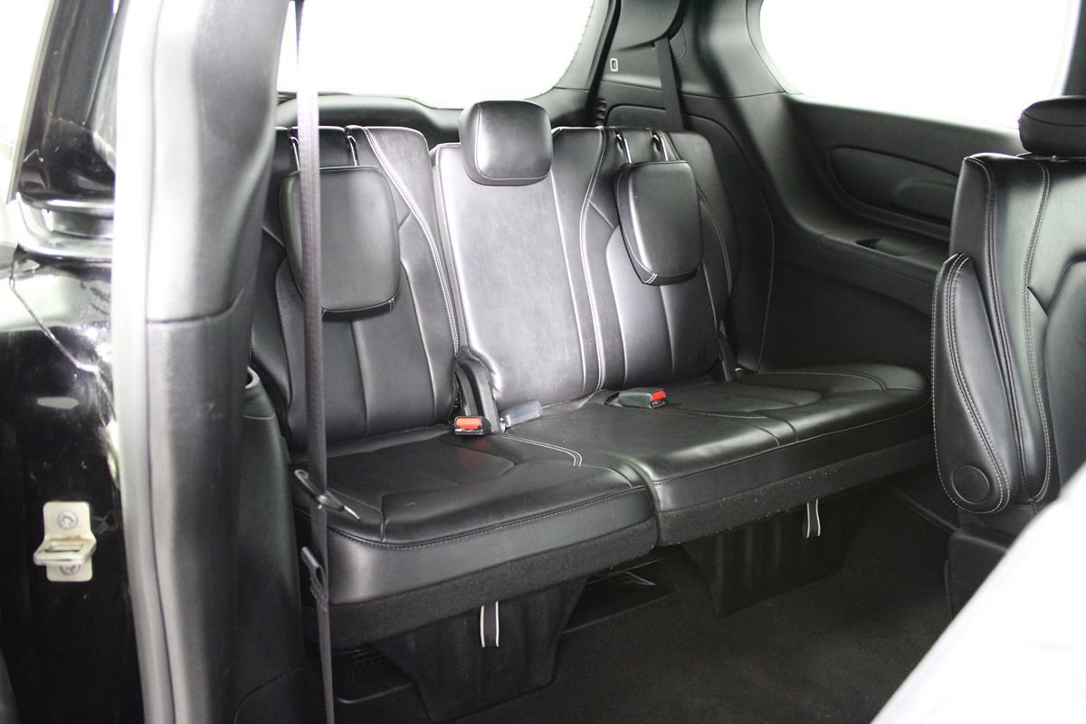 Used 2025 Chrysler Pacifica Select FWD image 26