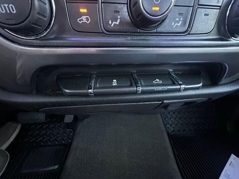 Used 2017 Chevrolet Silverado 1500 LT w/ All Star Edition RWD image 30
