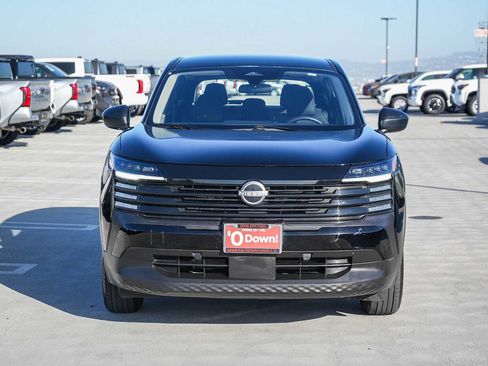 Used 2025 Nissan Kicks S FWD image 2