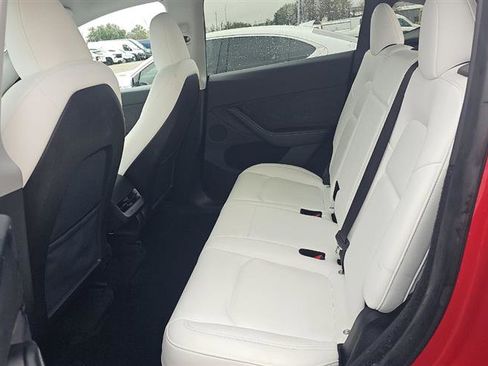 Used 2023 Tesla Model Y Long Range image 8