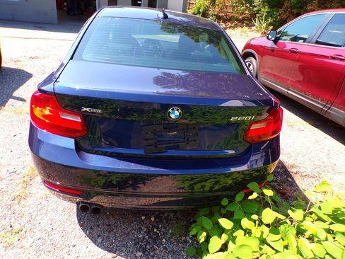 Used 2015 BMW 228i xDrive Coupe AWD/4WD image 13
