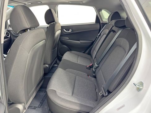 Used 2022 Hyundai Kona SEL w/ Convenience Package image 36