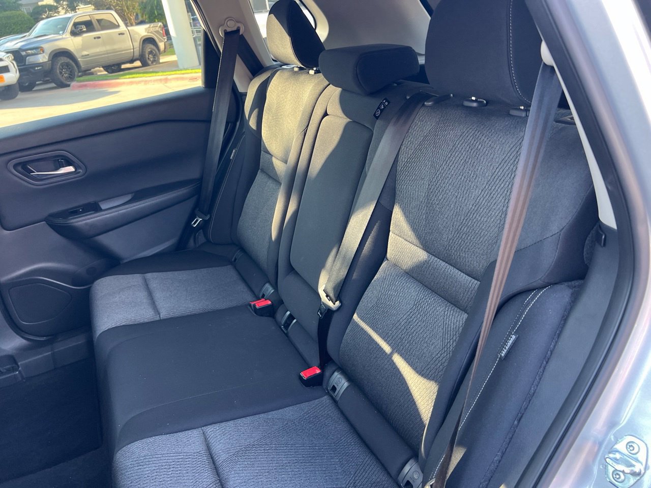 Used 2024 Nissan Rogue SV AWD/4WD image 22