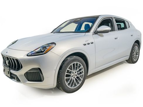 Used 2024 Maserati Grecale GT image 2