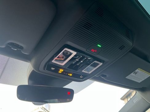 Used 2023 Audi Q4 e-tron Premium Plus w/ Premium Plus image 22