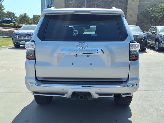 Used 2022 Toyota 4Runner Limited AWD/4WD image 4