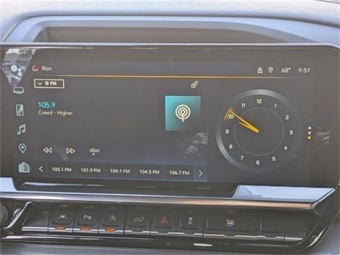 Used 2023 Chevrolet Silverado 1500 High Country w/ Technology Package image 21