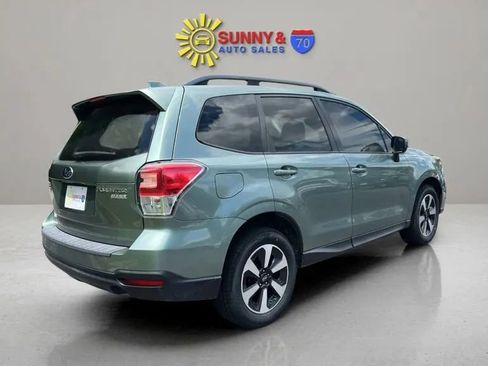 Used 2017 Subaru Forester 2.5i Premium AWD/4WD image 8