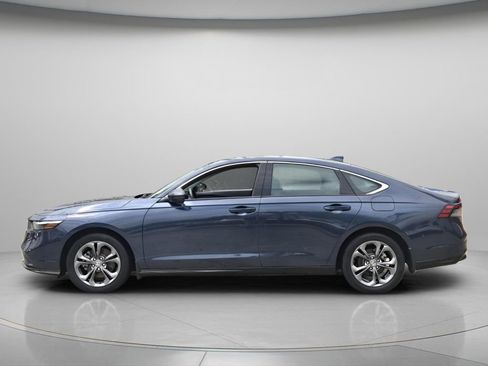 Used 2024 Honda Accord EX-L image 4