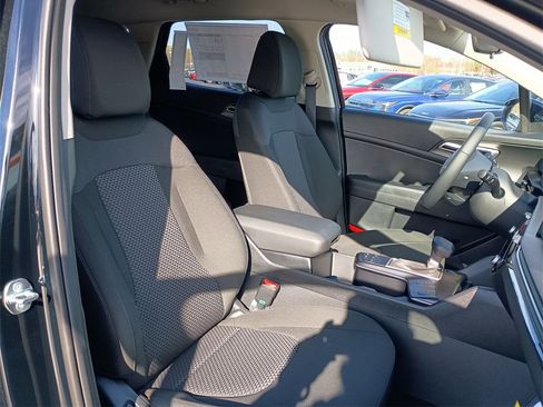 New 2026 Kia Sportage LX image 30