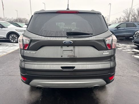 Used 2017 Ford Escape SE w/ SE Leather Comfort Package image 8