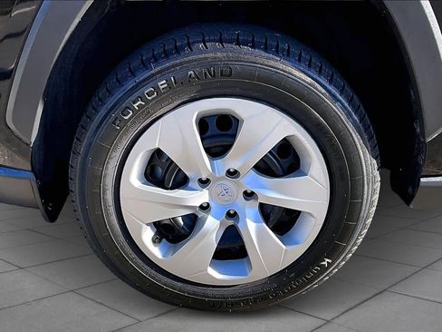 Used 2023 Toyota RAV4 LE image 10