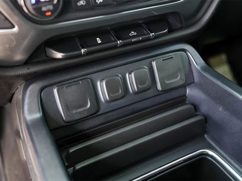 Used 2016 Chevrolet Silverado 1500 LT w/ Texas Edition image 19