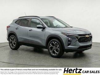 Used 2025 Chevrolet Trax LT w/ LT Convenience Package video 1