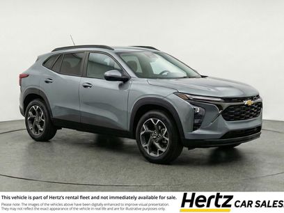 Used 2025 Chevrolet Trax LT w/ LT Convenience Package