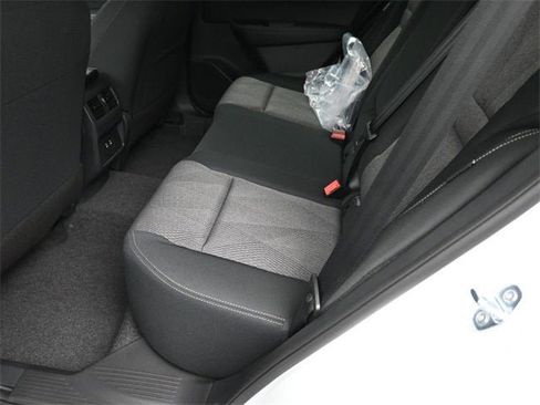 New 2026 Nissan Rogue SV image 27