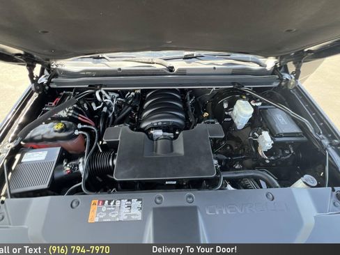 Used 2020 Chevrolet Suburban LT AWD/4WD image 13