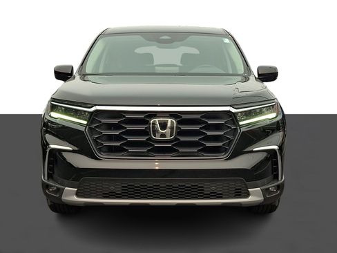 Certified 2025 Honda Pilot EX-L image 2