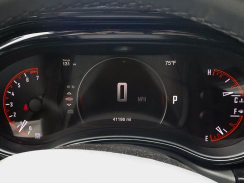 Used 2025 Dodge Durango GT AWD/4WD image 28