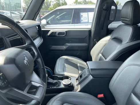 Used 2023 Ford Bronco Black Diamond AWD/4WD image 4
