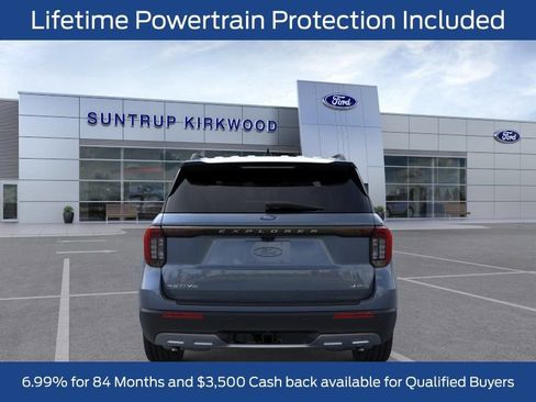 New 2026 Ford Explorer Active w/ Active Comfort Package image 6