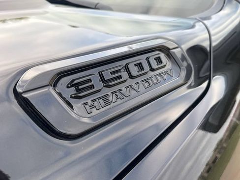 Used 2023 RAM 3500 Limited AWD/4WD image 6