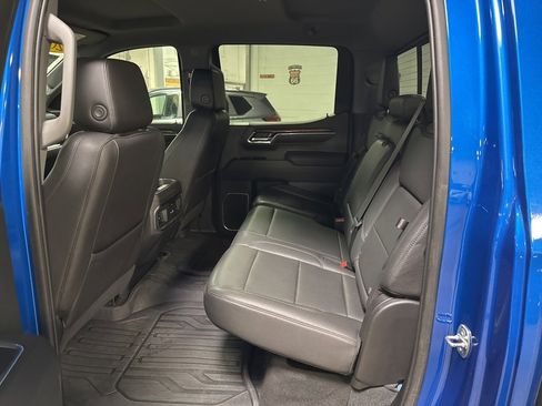 Used 2022 GMC Sierra 1500 Elevation w/ Elevation Premium Package image 29