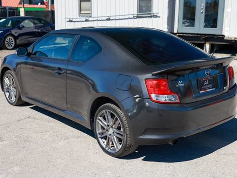 Used 2013 Scion tC FWD image 8