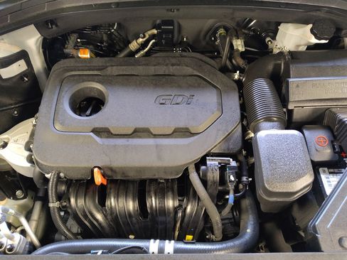 Used 2019 Hyundai Santa Fe FWD image 30