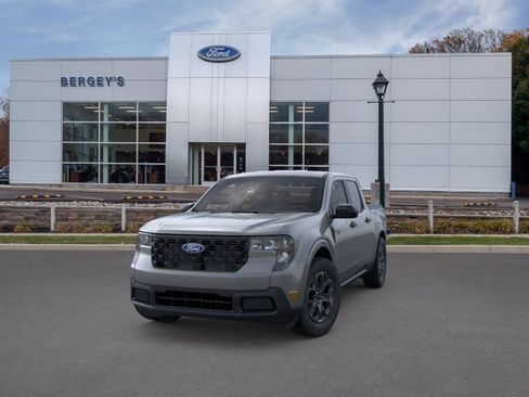New 2026 Ford Maverick XLT w/ Equipment Group 301A AWD/4WD image 2
