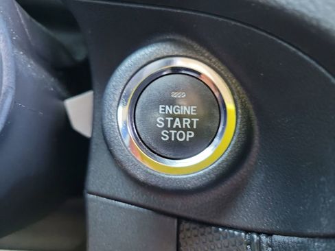 Used 2020 Subaru Forester Premium image 41