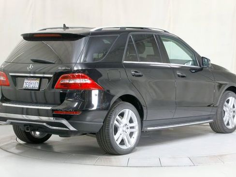 Used 2014 Mercedes-Benz ML 350 BlueTEC 4MATIC image 2