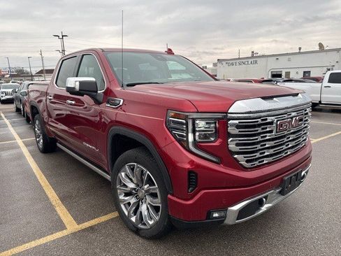 Used 2024 GMC Sierra 1500 Denali w/ Denali Reserve Package image 3