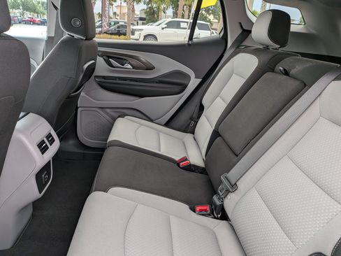 Certified 2022 GMC Terrain SLE w/ Driver Convenience Package FWD image 16